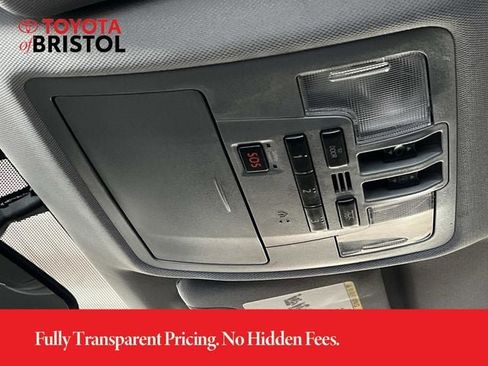 Used 2015 Toyota Highlander Limited Platinum AWD/4WD image 36