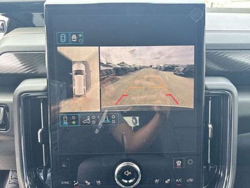 New 2026 GMC Yukon AT4 image 17