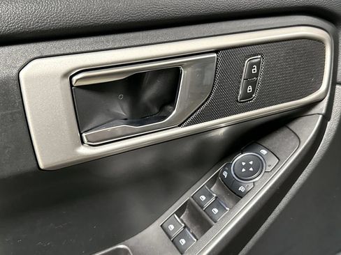 Used 2023 Ford Explorer 4WD image 20