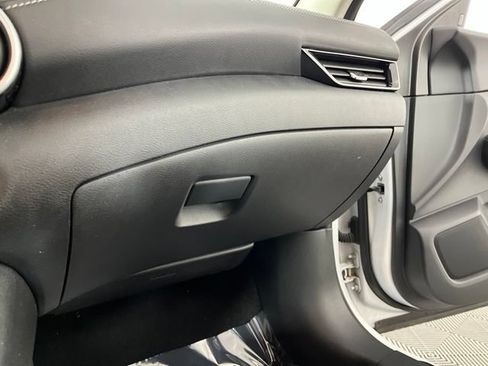Used 2023 Nissan Sentra SV FWD image 36