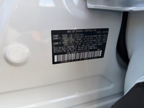 Used 2025 Subaru Ascent Limited AWD/4WD image 17