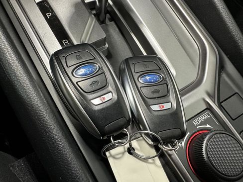 Used 2023 Subaru Forester Premium AWD/4WD image 31