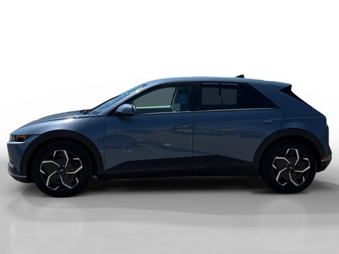 Certified 2024 Hyundai Ioniq 5 SEL RWD image 2