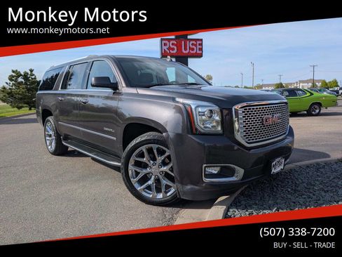Used 2017 GMC Yukon XL Denali w/ Open Road Package AWD/4WD image 1