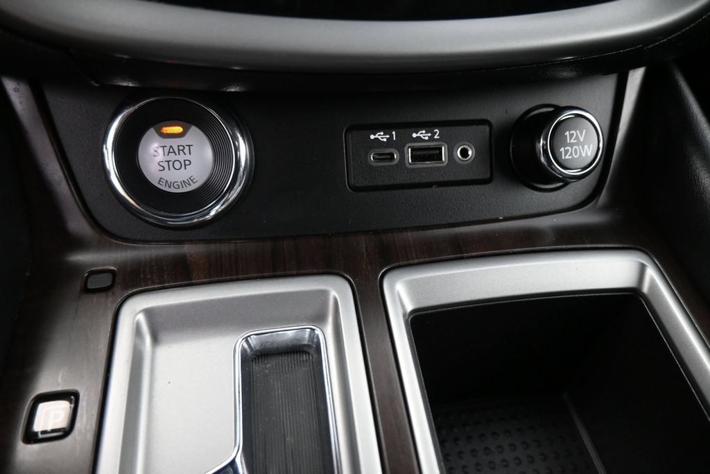 Used 2020 Nissan Murano Platinum w/ Cargo Package AWD/4WD image 14