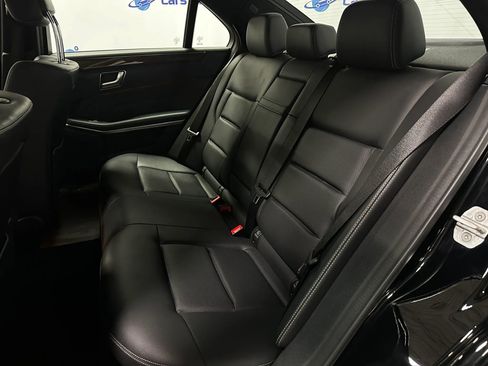 Used 2015 Mercedes-Benz E 350 4MATIC Sedan image 11