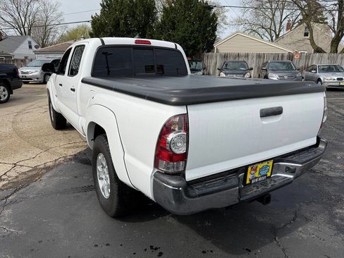 Used 2014 Toyota Tacoma 4x4 Double Cab w/ SR5 Package image 44