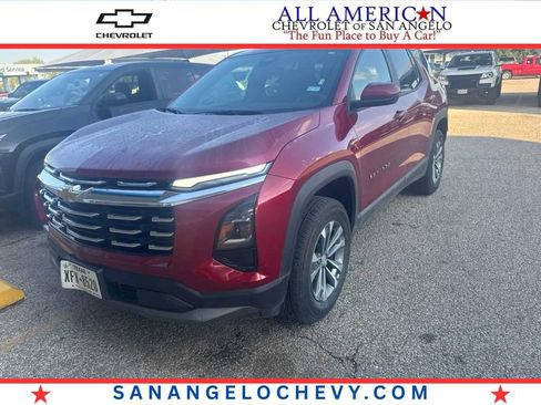Used 2026 Chevrolet Equinox LT FWD image 1