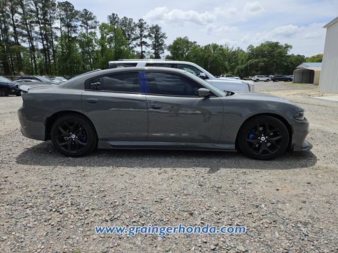 Used 2019 Dodge Charger GT image 6