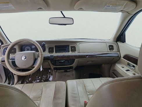 Used 2010 Mercury Grand Marquis LS image 8