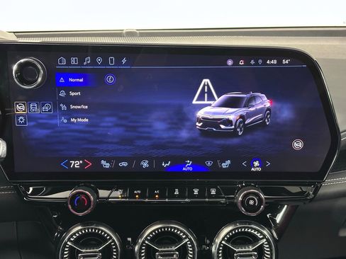 Used 2024 Chevrolet Blazer EV LT image 24