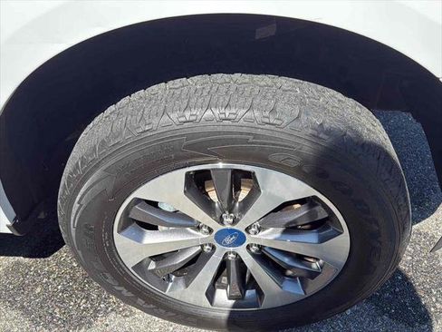 Used 2019 Ford F150 XL w/ Equipment Group 101A Mid AWD/4WD image 14