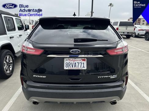 Used 2019 Ford Edge Titanium w/ Equipment Group 301A AWD/4WD image 11