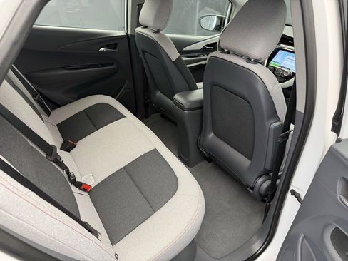 Used 2018 Chevrolet Bolt LT image 56