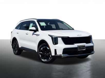Certified 2025 Kia Sorento S w/ Panoramic Sunroof Package