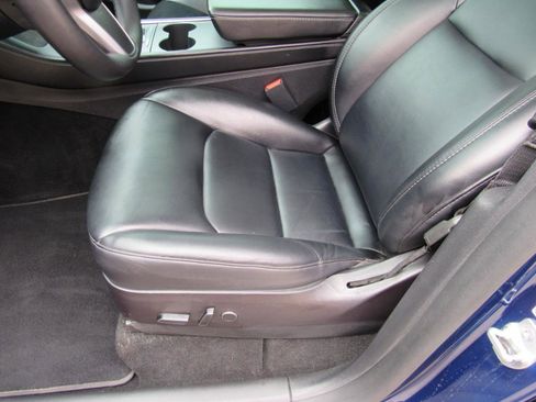 Used 2021 Tesla Model Y Performance AWD/4WD image 17