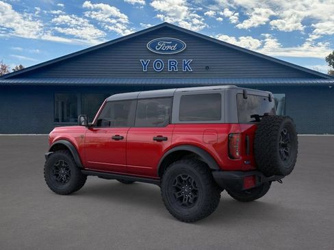 New 2026 Ford Bronco Badlands image 4