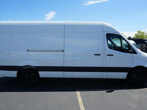 New 2026 Mercedes-Benz Sprinter 2500 image 5