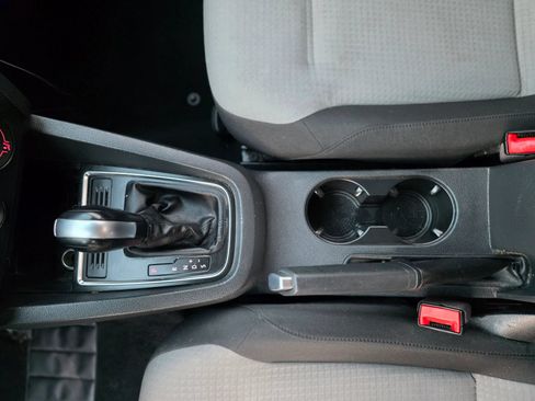 Used 2018 Volkswagen Jetta S FWD image 20