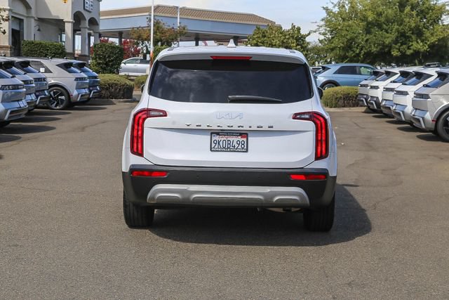 Used 2022 Kia Telluride LX FWD image 4