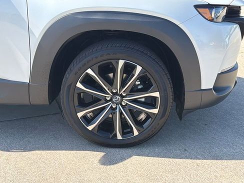 Used 2025 MAZDA CX-50 AWD 2.5 S w/ Premium Plus Pkg image 12
