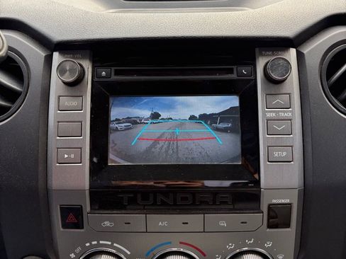 Used 2016 Toyota Tundra SR image 19