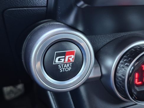 Used 2023 Toyota GR86 RWD image 27
