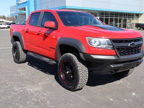 Used 2019 Chevrolet Colorado ZR2 w/ Colorado ZR2 Bison Edition image 2