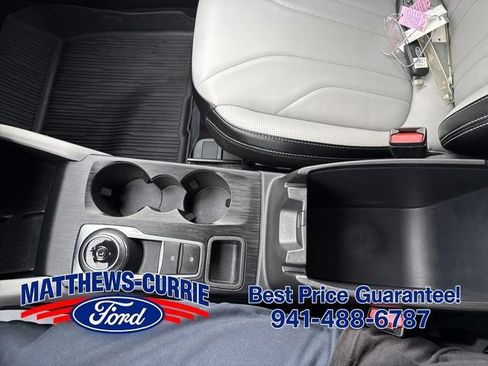 Certified 2025 Ford Escape Platinum w/ Premium Technology Package AWD/4WD image 21