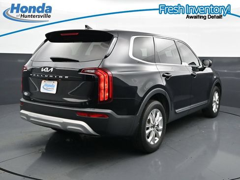 Used 2022 Kia Telluride LX FWD image 10