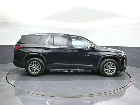Used 2023 Chevrolet Traverse LT image 6