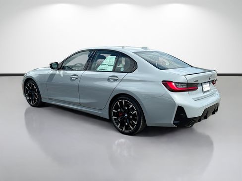 New 2026 BMW 330i xDrive Sedan w/ M Sport Package AWD/4WD image 5