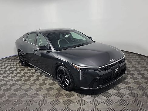 Used 2025 Kia K4 GT-Line Turbo FWD image 2