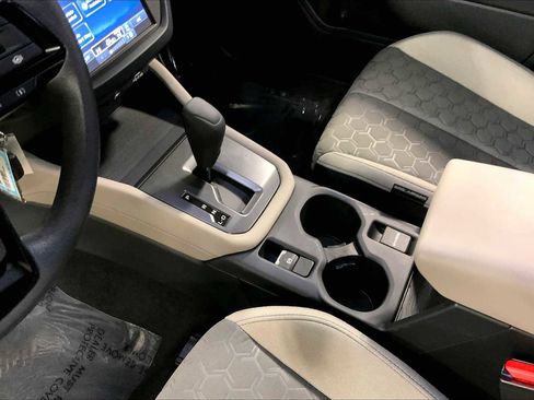 Certified 2025 Subaru Forester image 15