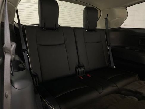 Used 2020 INFINITI QX60 Luxe w/ Essential Package FWD image 23