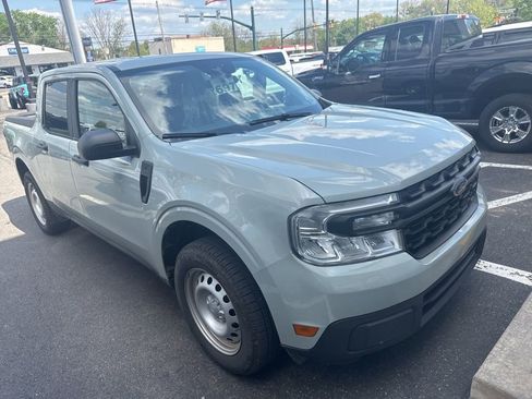 Used 2022 Ford Maverick XL w/ Equipment Group 100A Standard AWD/4WD image 4