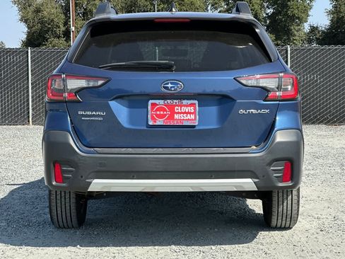 Used 2022 Subaru Outback Limited AWD/4WD image 8