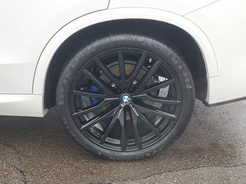 Certified 2025 BMW X5 xDrive40i w/ M Sport Package image 29