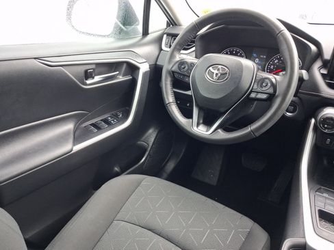 Used 2022 Toyota RAV4 XLE w/ Convenience Package AWD/4WD image 22