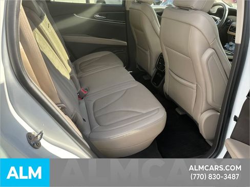 Used 2023 Lincoln Nautilus Reserve image 18