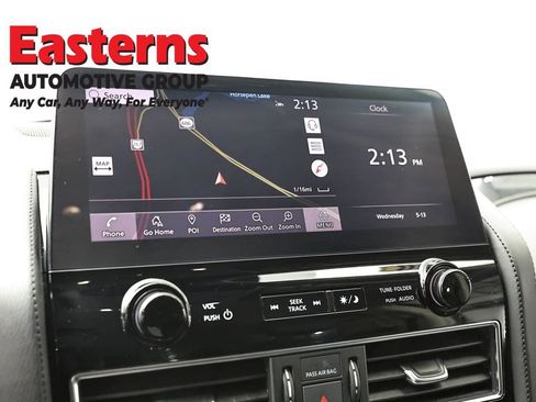 Used 2024 Nissan Armada SV RWD image 18