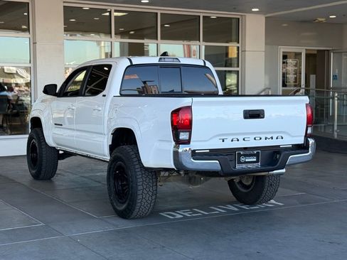 Used 2021 Toyota Tacoma SR5 image 9