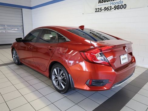Used 2019 Honda Civic EX image 12