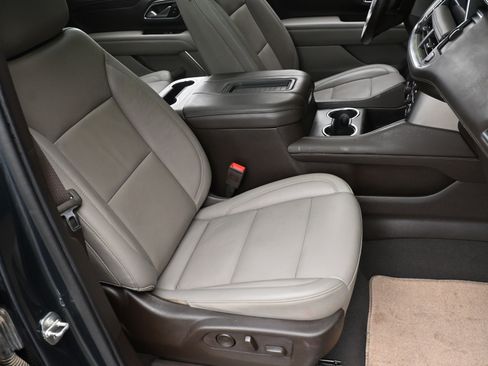 Used 2021 Chevrolet Tahoe LT image 22