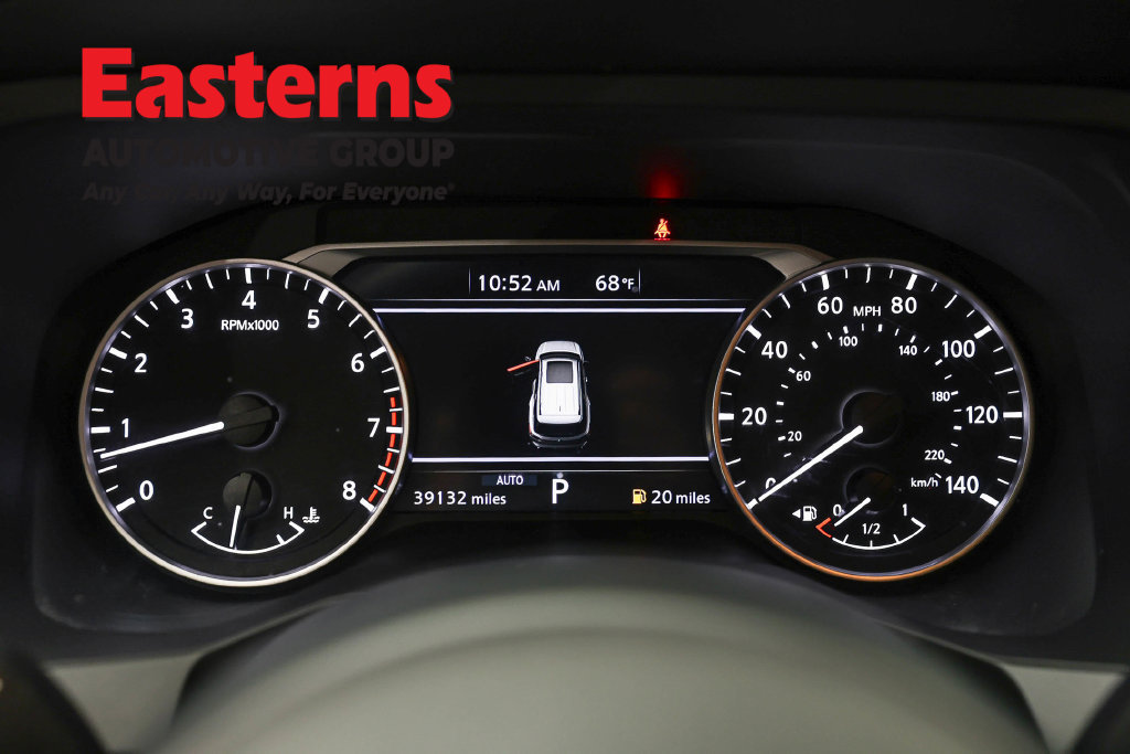 Used 2023 Nissan Pathfinder S AWD/4WD image 19