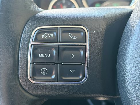 Used 2017 Jeep Wrangler Unlimited Rubicon w/ Connectivity Group AWD/4WD image 20