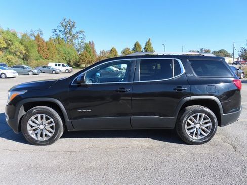 Used 2017 GMC Acadia SLE image 13
