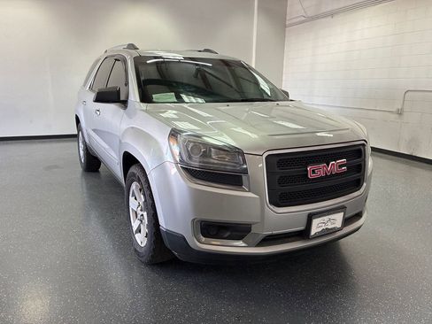 Used 2015 GMC Acadia SLE AWD/4WD image 1