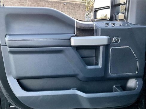 Used 2022 Ford F250 Lariat w/ Tremor Off-Road Package image 26