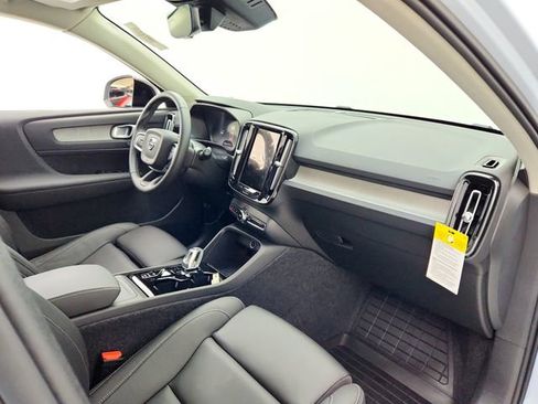 New 2026 Volvo XC40 B5 Plus w/ Protection Package Premier image 13